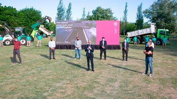 Anunciaron obras ferroviarias para las