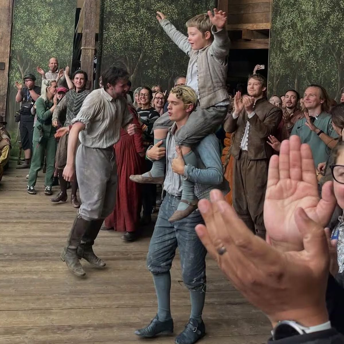 El elenco y la atmósfera de rodaje permitieron a Jacobi y Noah Jupe vivir una experiencia única en sus carreras (Instagram)