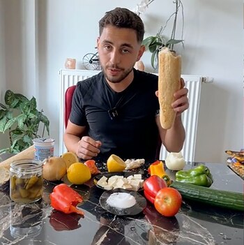 Críticas surgen desde los Balcanes