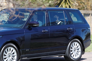 Kate Middleton y el príncipe William, llegan al castillo de Windsor para el funeral del príncipe Felipe