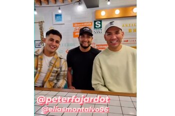 Elías Montalvo y productor de