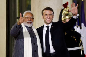 Narendra Modi junto a Emmanuel