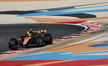 Lando Norris tomando una curva
