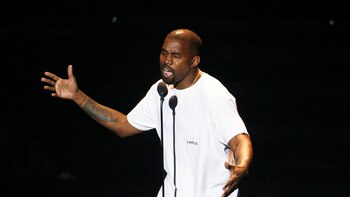 Kanye West quiere cambiar legalmente