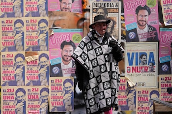 Un análisis de más de mil municipios encontró que la presencia de grupos armados no predice el voto por Iván Cepeda cuando se aplican modelos estadísticos avanzados - crédito Fernando Vergara/AP Foto