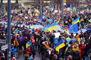 Miles de personas marcharon en