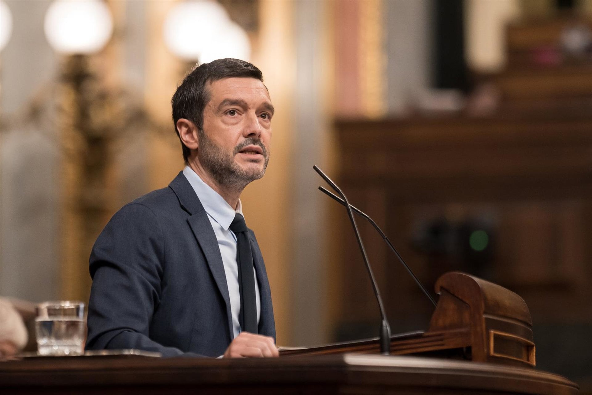16/09/2026 El ministro de Derechos Sociales, Consumo y Agenda 2030, Pablo Bustinduy, durante una sesión plenaria, en el Congreso de los Diputados, a 16 de septiembre de 2026, en Madrid (España).POLITICA Diego Radamés - Europa Press