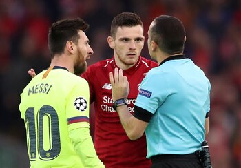 Robertson y Messi discutieron tras