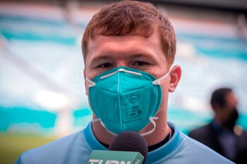 Canelo y Saunders no se