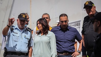 La oposición israelí exige la dimisión de la ministra de Transportes por el vuelo de Flydubai