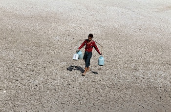 La Gobernación pide tener precaución con el uso del agua - crédito HEIN HTET/EFE