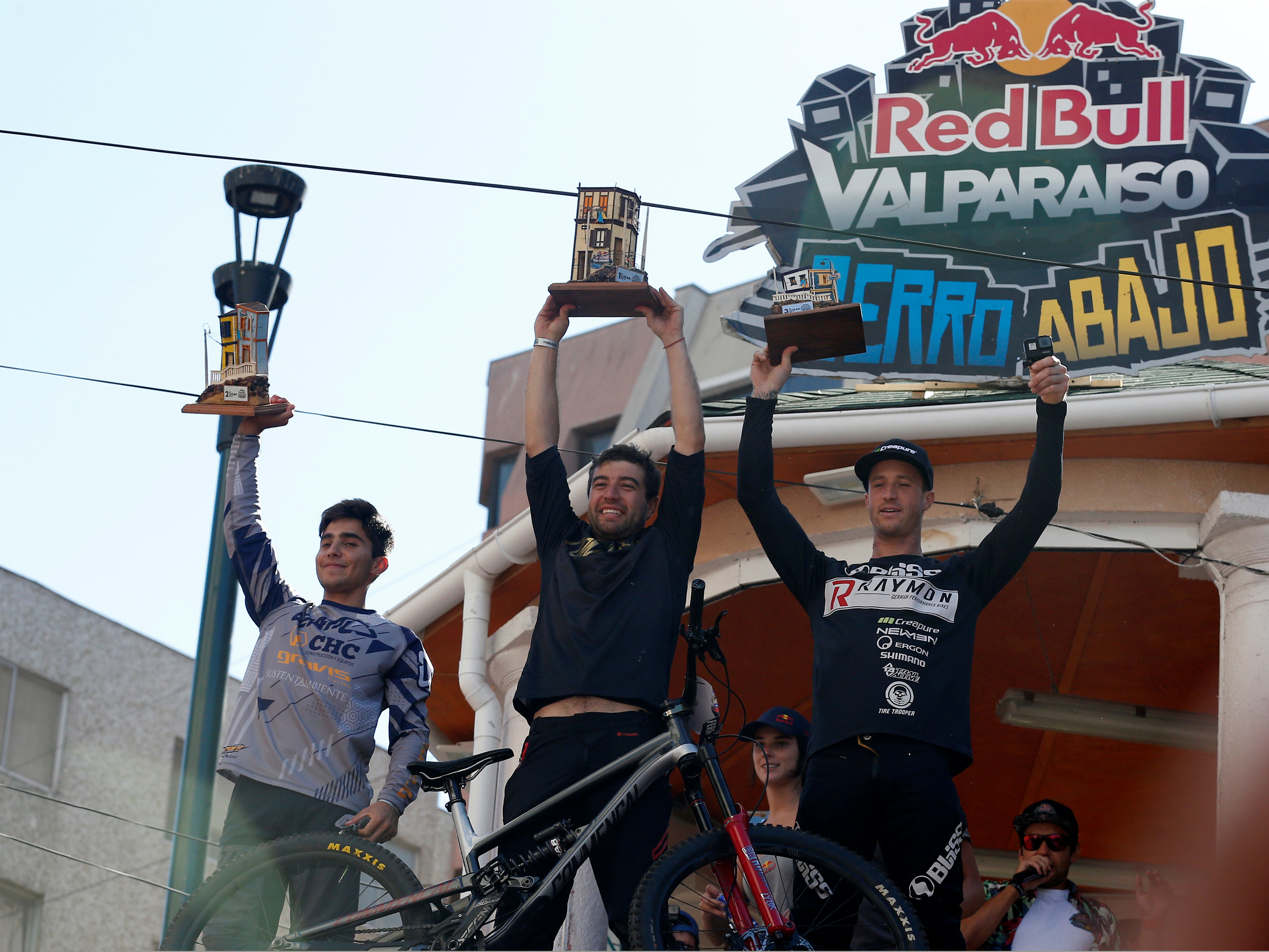 El chileno Pedro Ferreira festeja