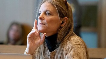 Jennifer sospecha que Michelle Troconis