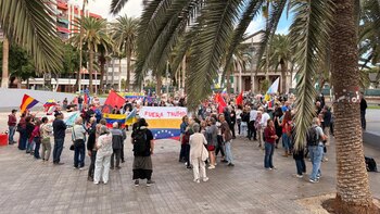 Alrededor de un centenar de