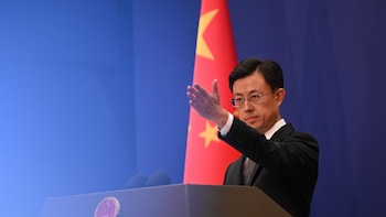 China acusa a Reino Unido de la detención "arbitraria" de ciudadanos chinos