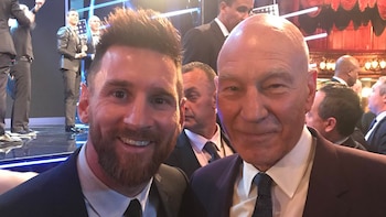 Tras la muerte de Patrick Stewart, se viralizó su increíble anécdota con Messi y Antonela Roccuzzo: “Conocí a un Dios esta noche”