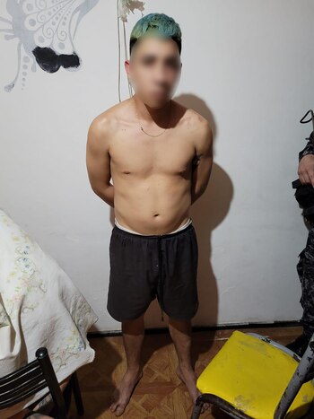 Con el pelo teñido, antes