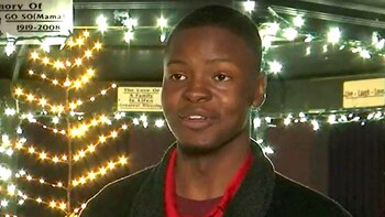 Smith se encuentra entre un