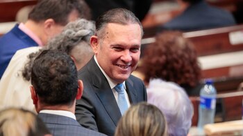 Cepeda respalda reforma laboral de