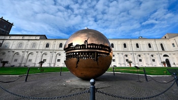 "Esfera dentro de una esfera"