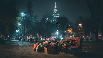 iniciativa legislativa, apoyo psicosocial, derechos sociales, capital mexicana, congreso CDMX, personas vulnerables, política pública, inclusión social, vivienda digna, salud integral - (Imagen Ilustrativa Infobae)