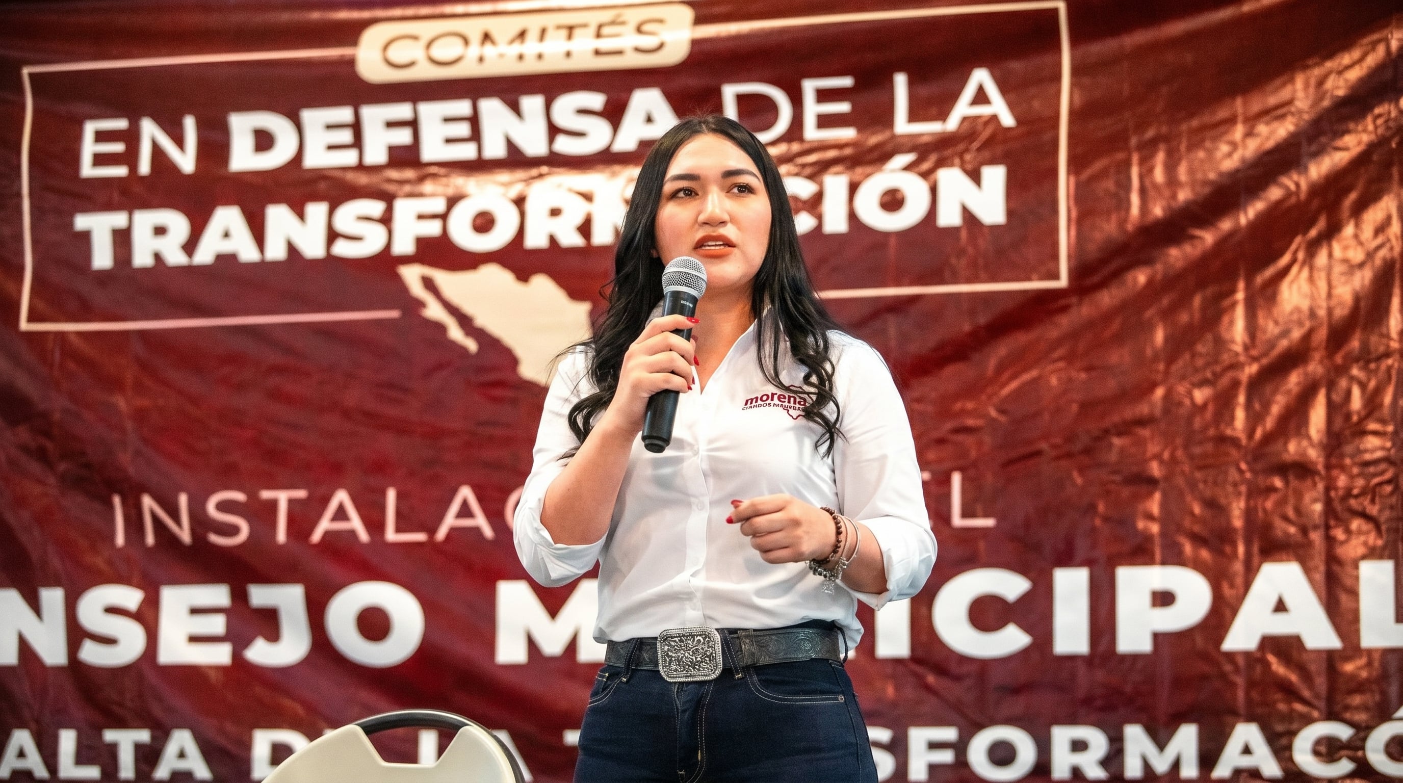 La dirigente de Morena atribuye la revocación de su visa a una antigua infracción de tránsito.