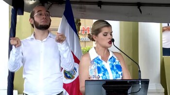 Desde Esparza, durante un acto público, la mandataria lanzó frases duras sobre condenas y régimen penitenciario, y dejó en suspenso el contenido del paquete que promete recuperar la confianza (Captura de pantalla de transmisión en directo)