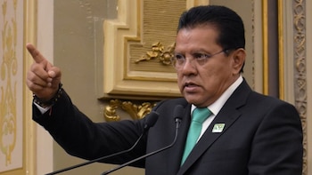 Diputado del Verde cachetea a contrincante por candidatura en Puebla: lo apodan “lord cachetadas”