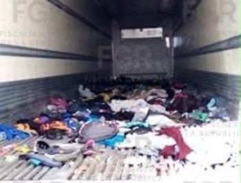 Condenan a traficante de personas que movió a 160 migrantes sin papeles dentro de un tractocamión en Coahuila. Crédito: FGR