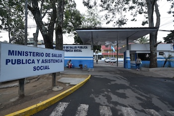 Las investigaciones de la FECI y la CICIG señalaron que la red de corrupción en el Ministerio de Salud operó con apoyo de altos funcionarios y legisladores, y el proceso sigue abierto para otros actores.