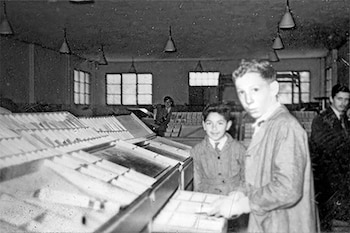 Los estudiantes en el Taller