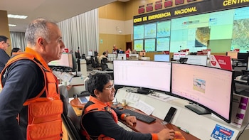Al menos tres heridos y daños en una treintena de edificios públicos tras el terremoto de magnitud 7,2 en Perú