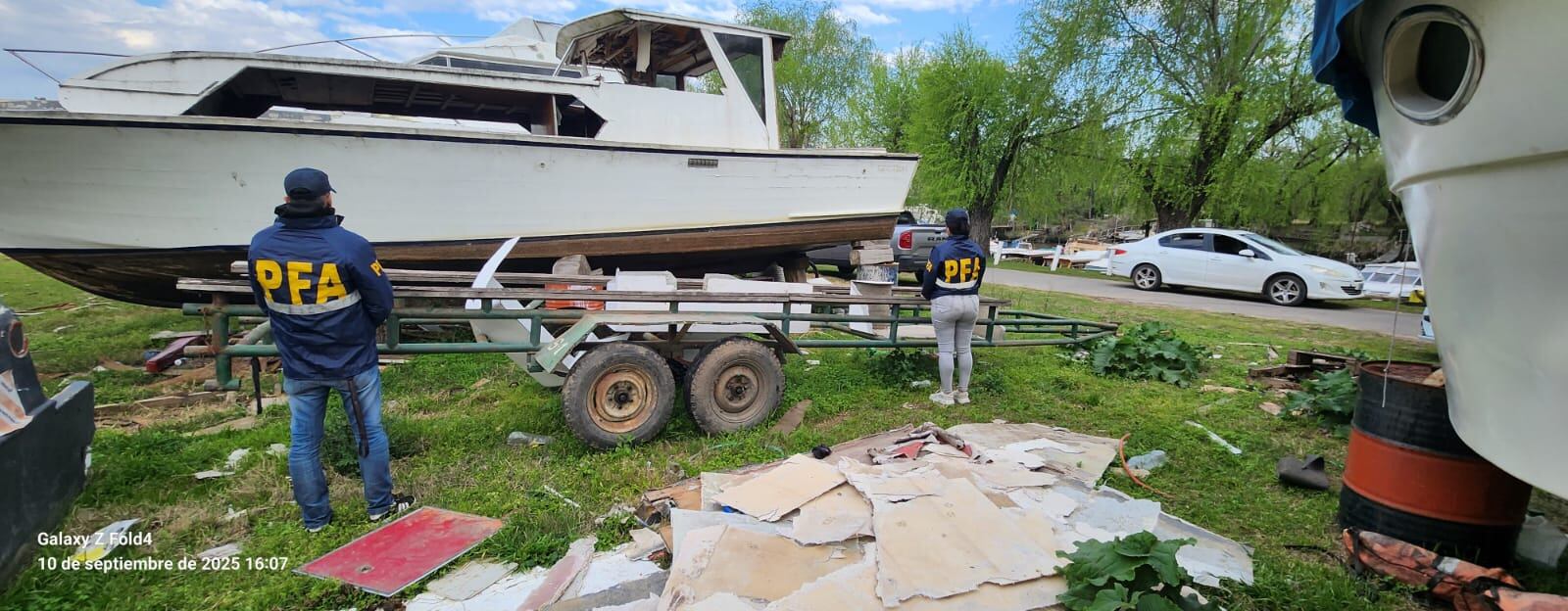 Una de las embarcaciones secuestradas en los operativos en Tigre