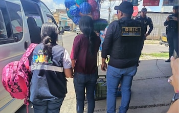 La explotación infantil en Guatemala incluye trabajo en tortillerías, talleres, mendicidad forzada y ventas ambulantes, con jornadas extensas, condiciones insalubres y falta de remuneración.