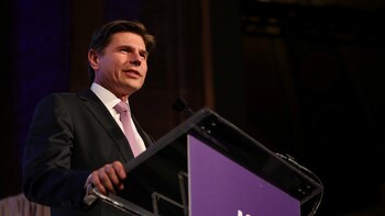 Cuáles fueron las primeras decisiones