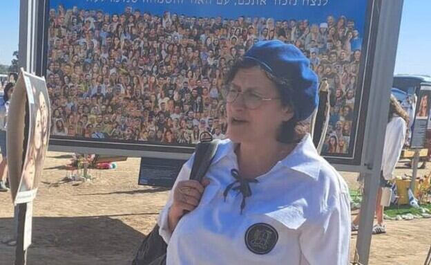 Mendelson fue asesinada mientras esperaba ir a su trabajo, la oficina de Bnei Akiva