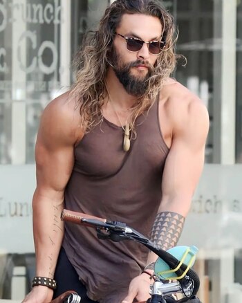 El surfer look demuestra una