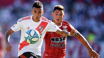 Matías Suárez fue la figura del partido (Télam)