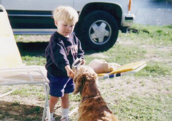 Gregory Macres tenía 4 años