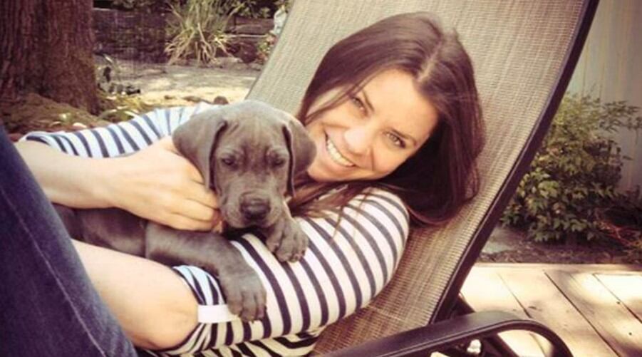 Brittany eligió morir antes de que el tumor cerebral terminal que tenía le provocara convulsiones, pérdida de memoria y, eventualmente, ceguera y pérdida del habla