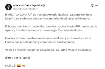 El presidente Abelardo de la Espriella informó que el buque tiene capacidad para transportar hasta 410 toneladas de ayuda - crédito @ABDELAESPRIELLA/X