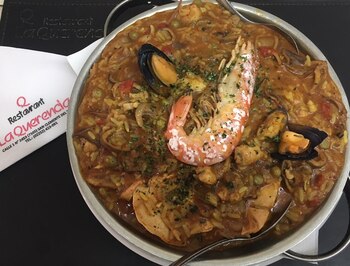 La paella de La Querencia,