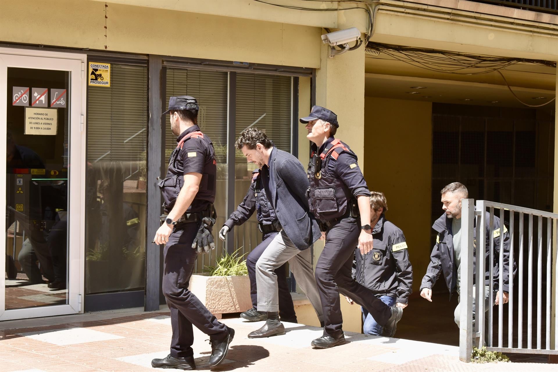 Jonathan Andic llegando a los juzgados de Martorell para declarar, tras ser detenido por los Mossos d’Esquadra. (Europa Press)