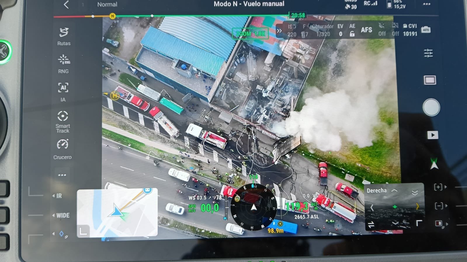 La bodega afectada funcionaba como parqueadero y taller con trabajos de latonería y pintura, según el reporte de emergencia -crédito Bomberos Bogotá