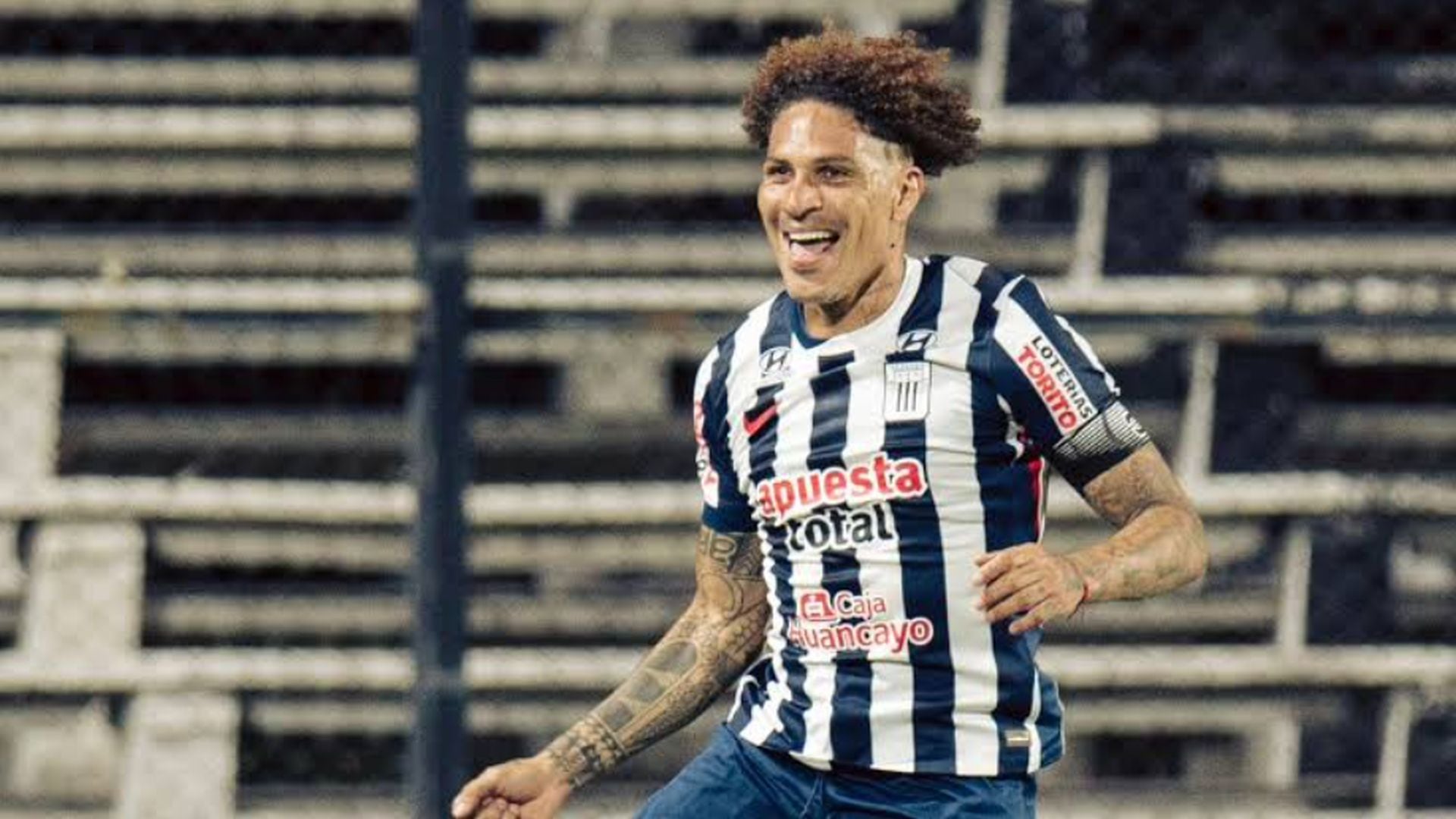 La nueva molestia de Paolo Guerrero llega después de varias semanas con problemas físicos. El delantero ya había sido reservado ante Melgar y terminó el duelo ante Garcilaso con dificultades para caminar. (Alianza Lima)