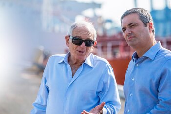 El empresario junto a su