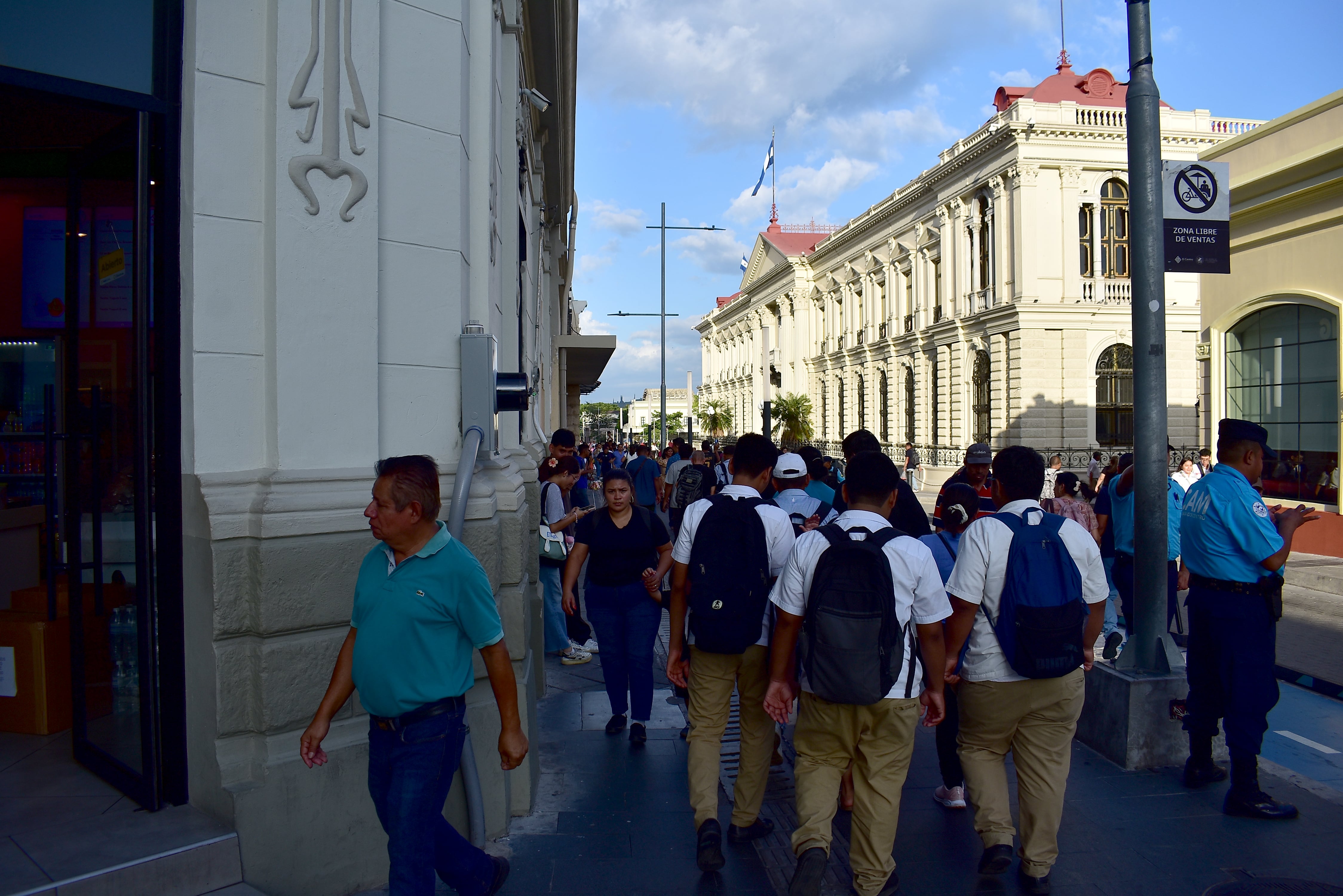 Ramos sostuvo que El Salvador tiene 6,3 millones de habitantes y que la población llegará a siete millones en los próximos años. (Infobae Centroamérica/Emerson Del Cid)