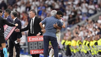 Mourinho: "Hemos organizado el equipo de otro modo para que Bellingham sepa perfectamente qué hacer"