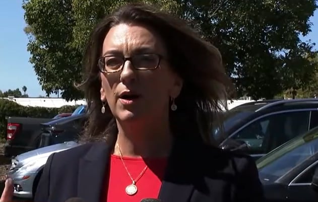 La abogada lleva más de cinco años representando a las demandantes; el fallo del viernes es el primer reconocimiento judicial formal de sus testimonios (ABC 7)