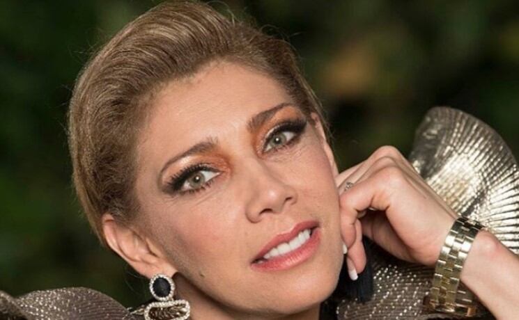 Cynthia Klitbo experimentó un periodo de depresión tras aceptar las restricciones alimentarias impuestas por el diagnóstico de Hashimoto.